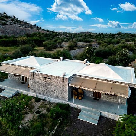 Hotel Clarks Safari Jawai Jawai Bandh Zewnętrze zdjęcie