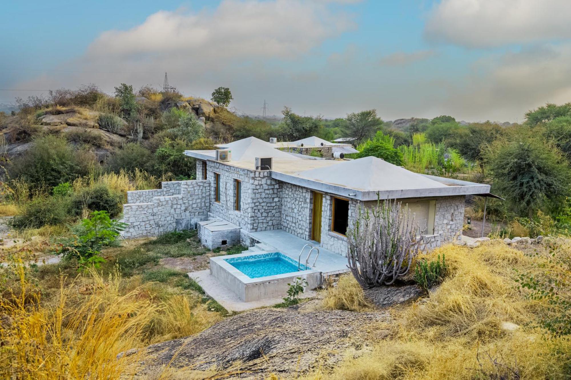 Hotel Clarks Safari Jawai Jawai Bandh Zewnętrze zdjęcie
